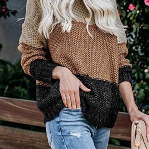 LAST ONE🛍HP🎉Knit Oversized Cozy Sweater - Picture 3 of 4